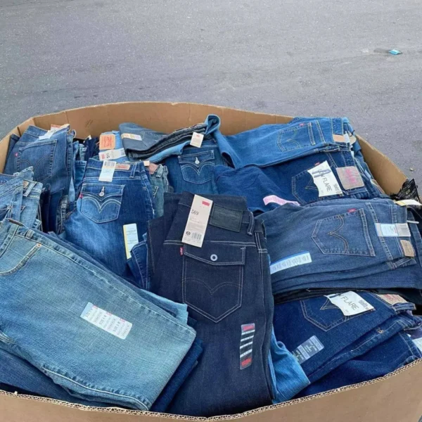 Levi’s Jean Liquidation Pallets
