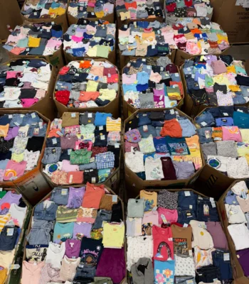 Target Kids Clothing – 850 Pieces